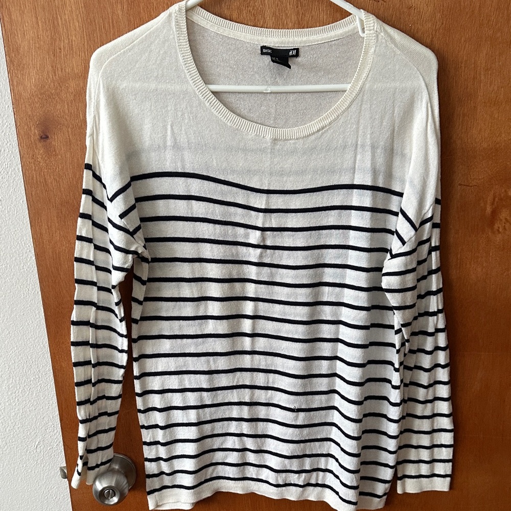 H&M Navy and White Striped Knit